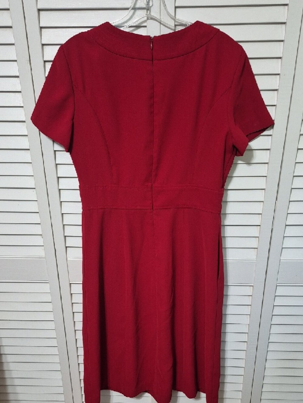 Ann Taylor Crimson Red Short-Sleeve Midi Dress - Picture 2 of 4
